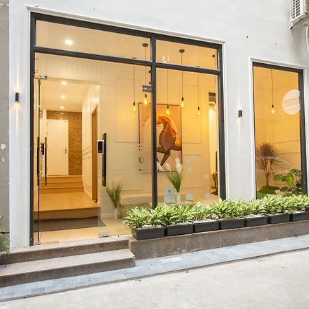 Sumitomo 17 Apartment -Lane 535 Kim Ma Street Hanoi Kültér fotó