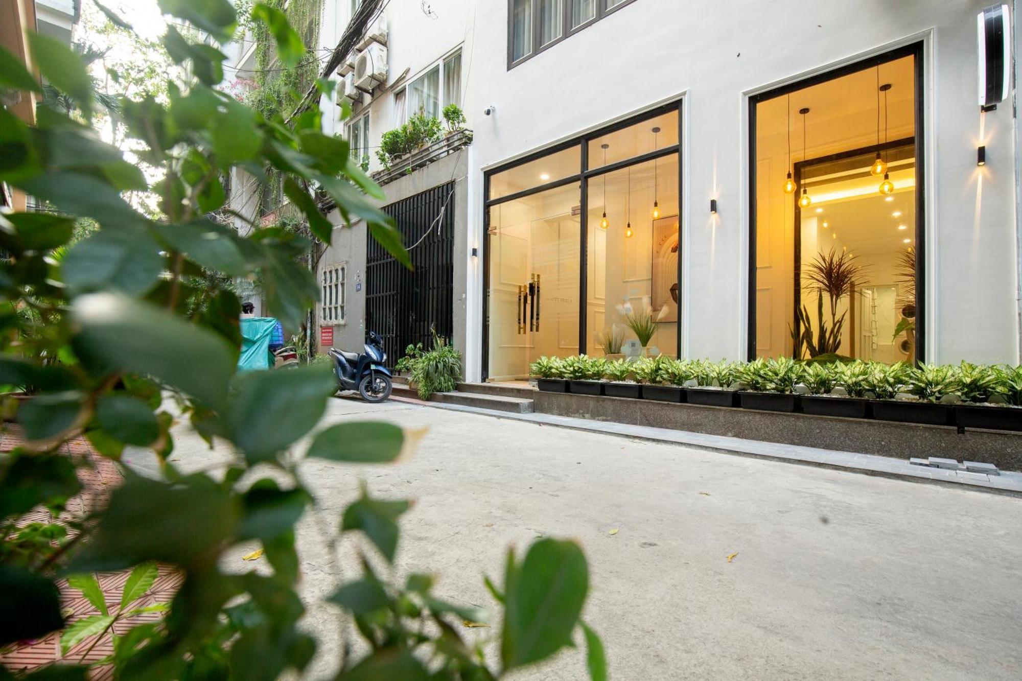 Sumitomo 17 Apartment -Lane 535 Kim Ma Street Hanoi Kültér fotó